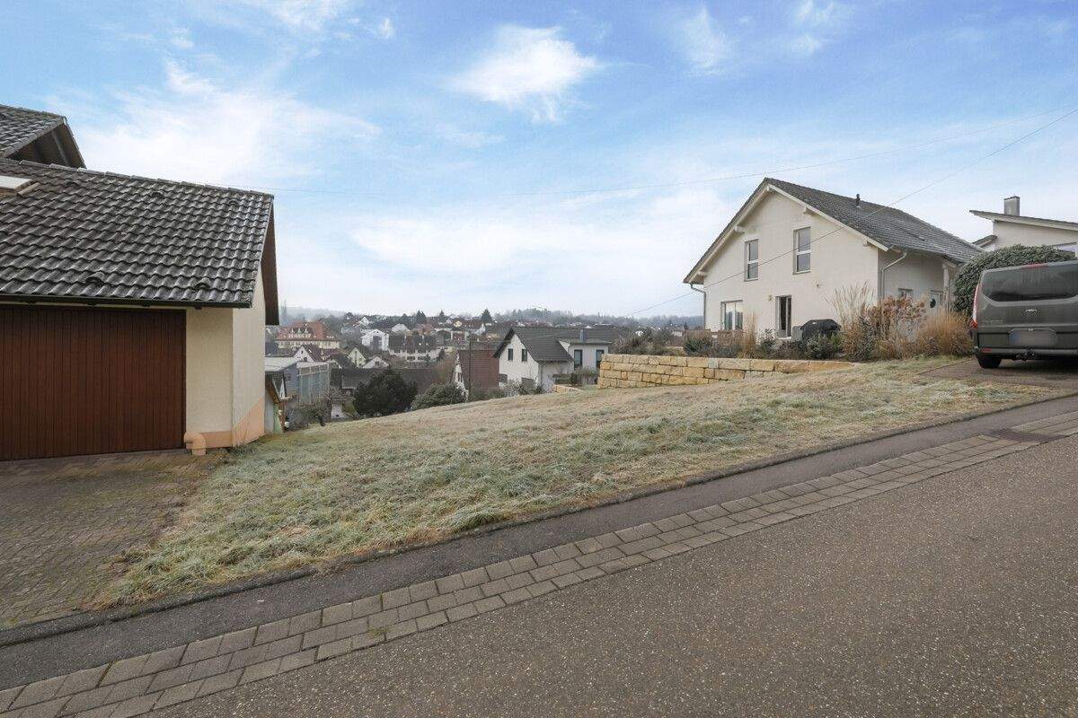Bezahlbares Baugrundstück mit Aussicht, 75334 Straubenhardt