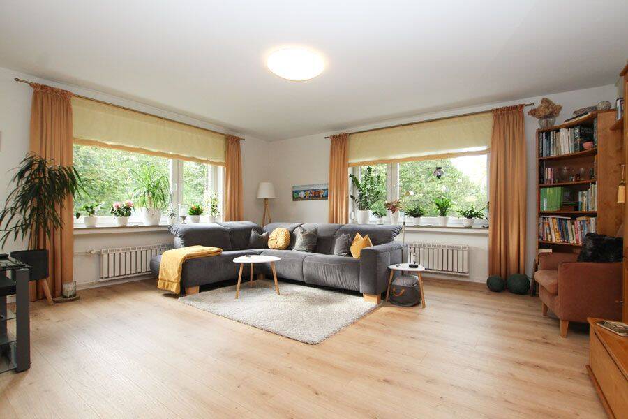 Große, gepflegte 4-Zimmer-Wohnung mit 2 Balkonen in naturnaher Lage von Detmerode!, 38444 Wolfsburg (Detmerode Hattorf Heiligendorf Rabenberg Westhagen)