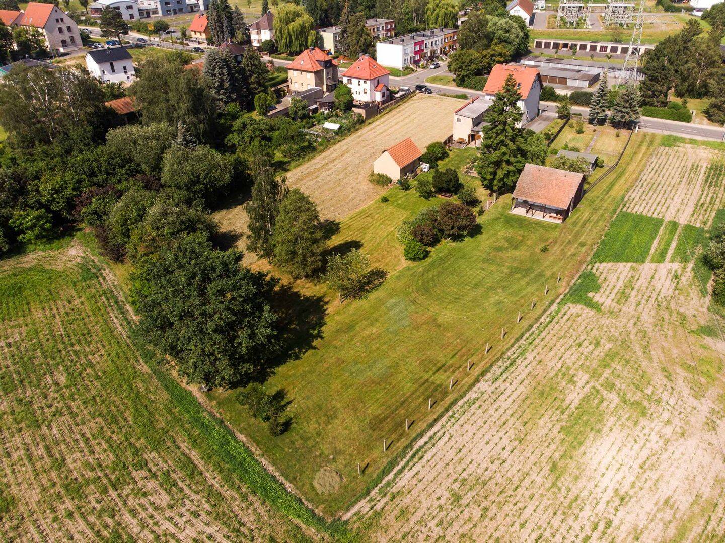 Baugrundstück mit positiven Bauvorbescheid und Garage für Wohnwagen, 7629 Hermsdorf