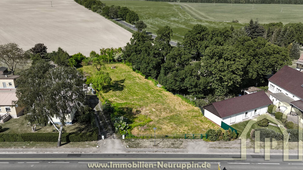 Baugrundstück mit guter Anbindung nahe Neuruppin, 16818 Märkisch Linden