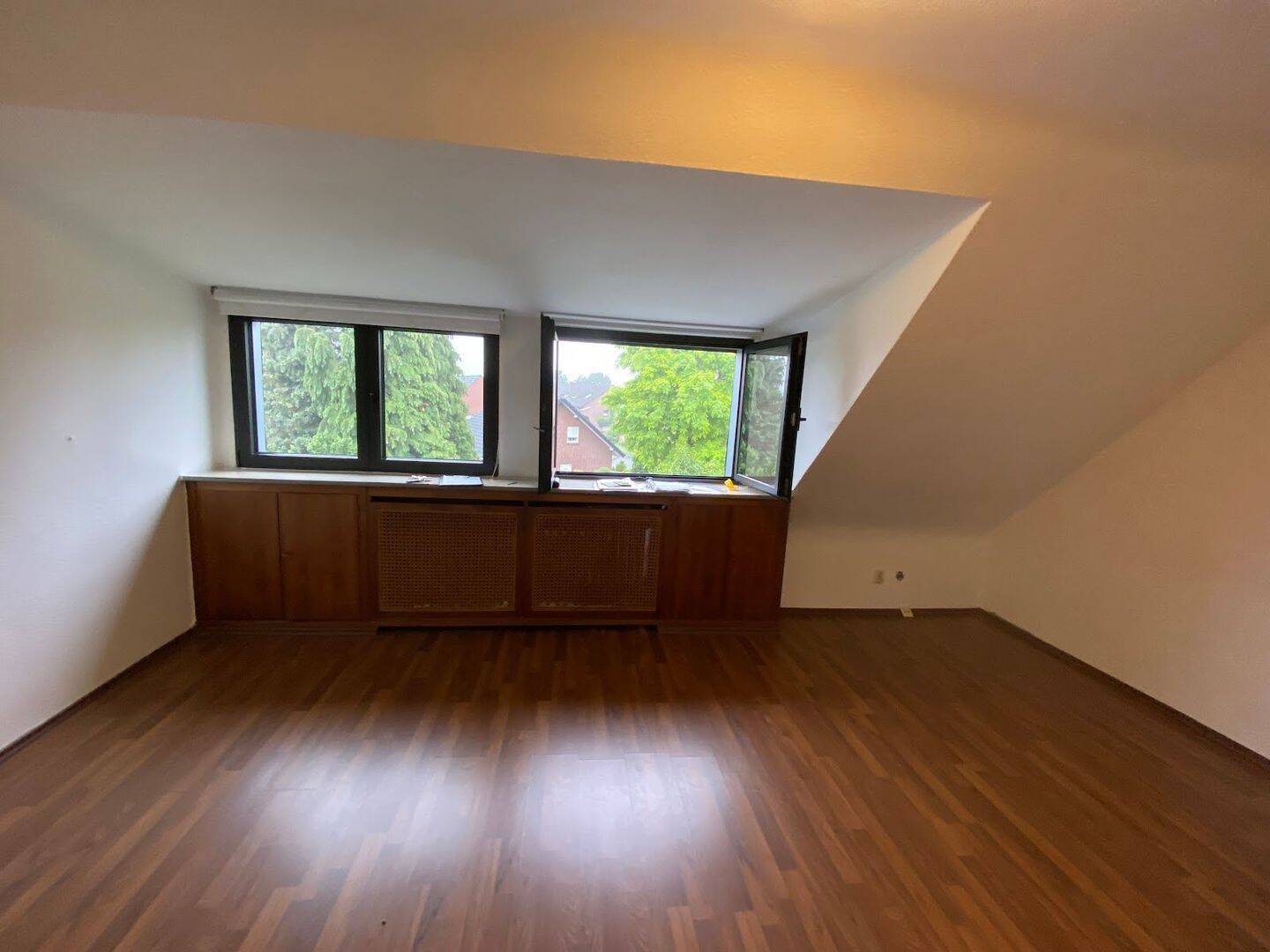 1-Zimmer Apartement – 2. Obergeschoss in Giesenkirchen, 41238 Mönchengladbach