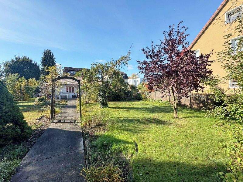 Baugrundstück im beliebten Blumenviertel – ruhig, sonnig, ideal gelegen, 12357 Berlin (Neukölln Buckow Rudow)