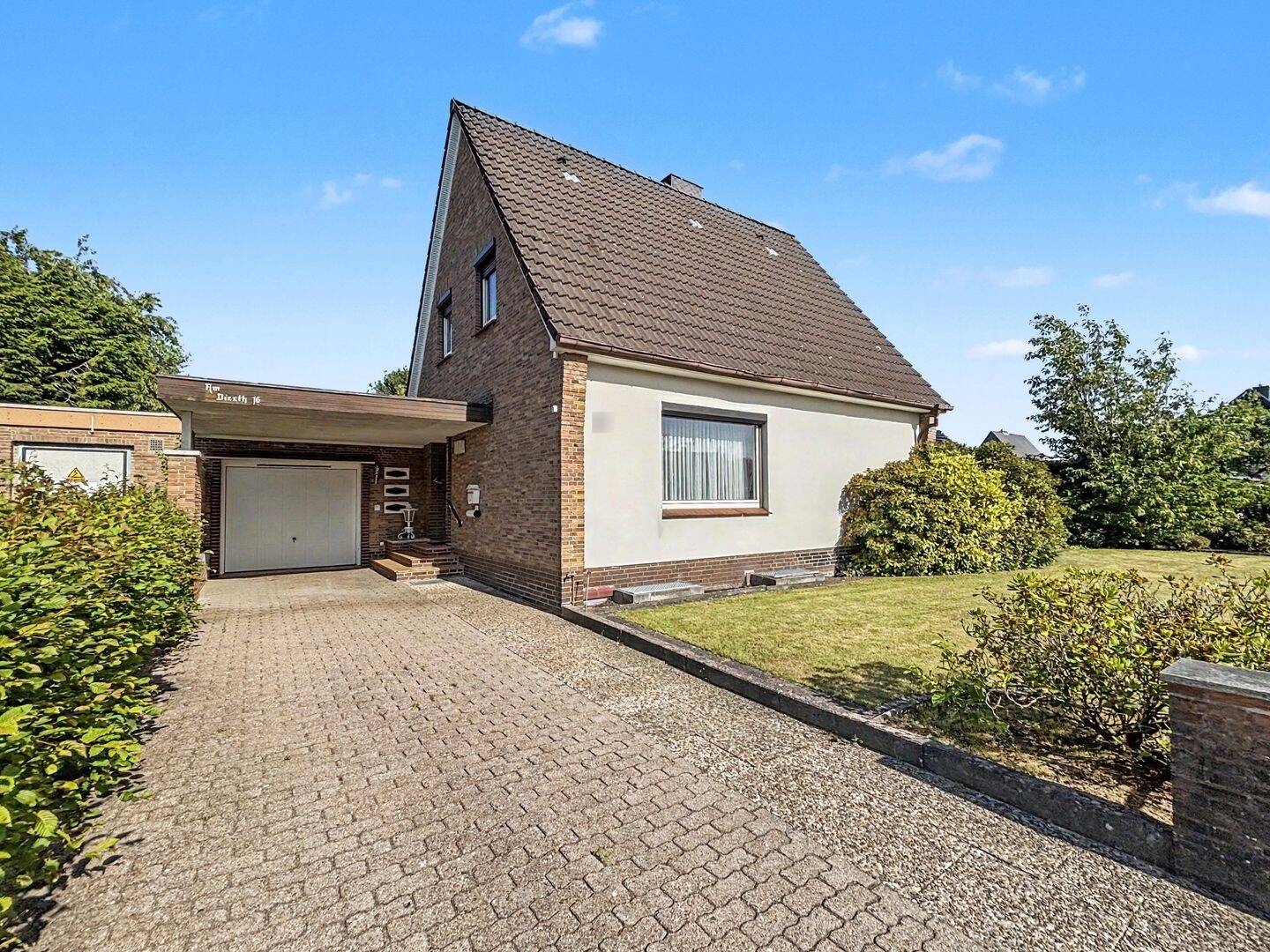 Gemütliches Einfamilienhaus mit Gartenidylle in ruhiger Lage in Neumünster-Tungendorf, 24536 Neumünster (Brachenfeld Einfeld Tungendorf)