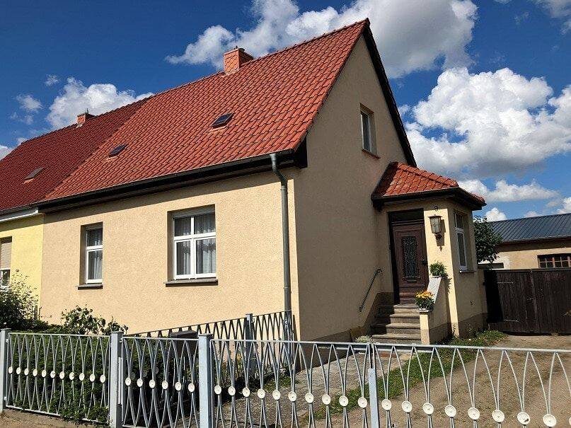 Wohnhaus mit ehemaligem Werkstattgebäude, 17034 Neubrandenburg