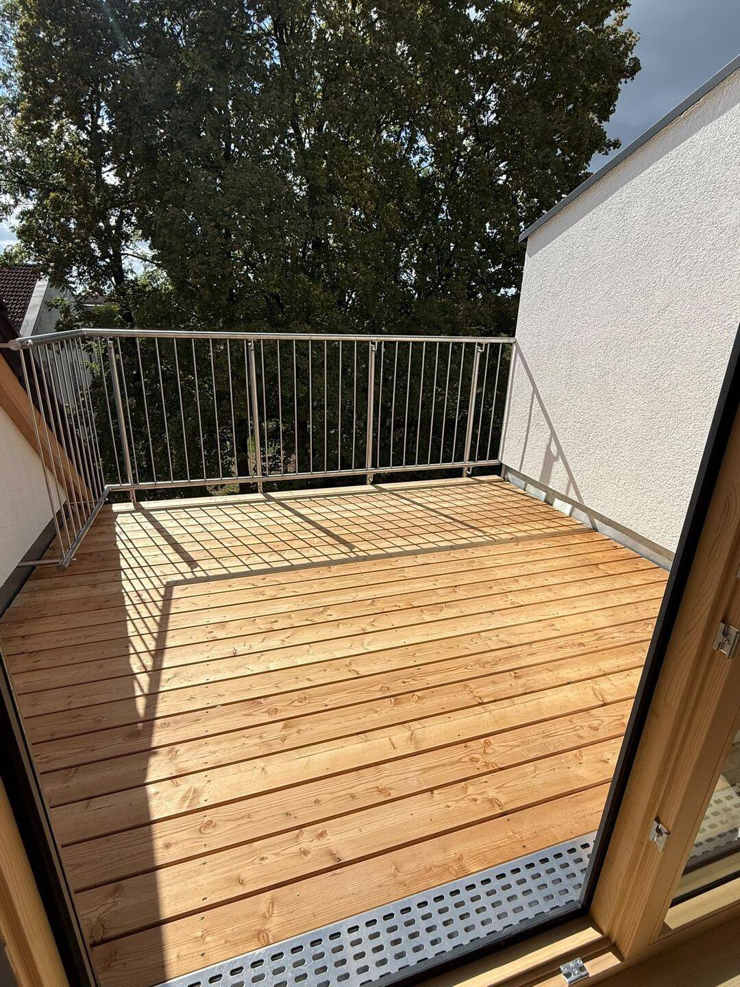 Erstbezug: Helle 2-Zimmer Dachgeschosswohnung in Waldperlach, 81739 München (Ramersdorf-Perlach)