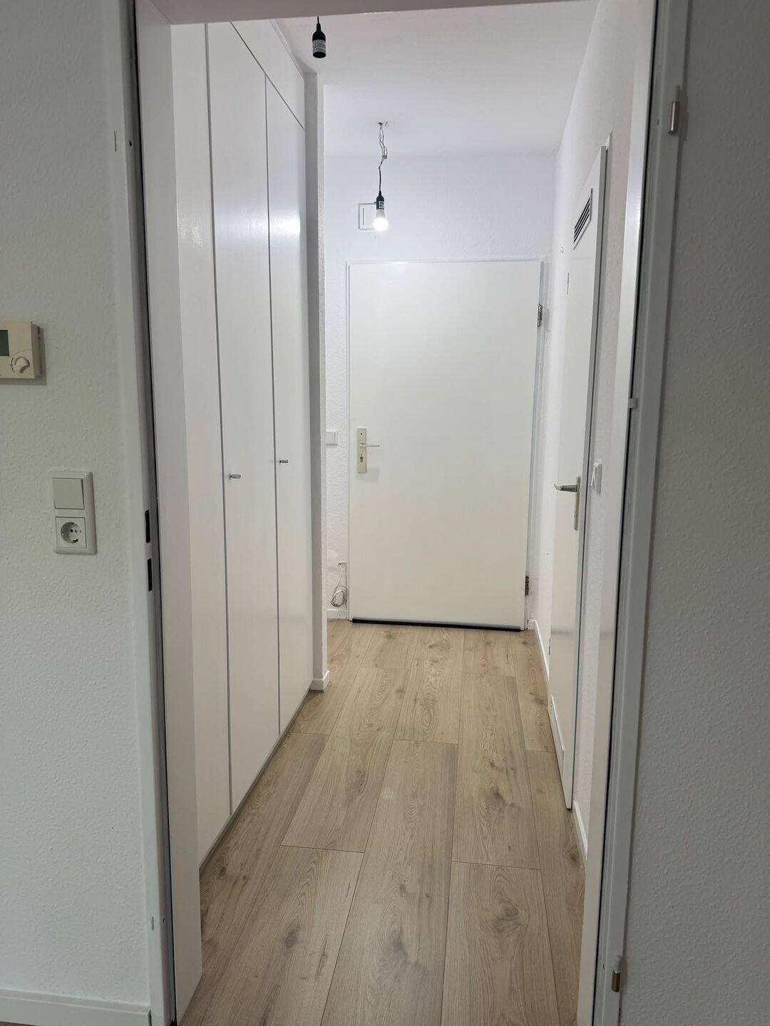 1-2 Zimmer Wohnung zu vermieten, 33649 Bielefeld (Brackwede Holtkamp Quelle Ummeln)