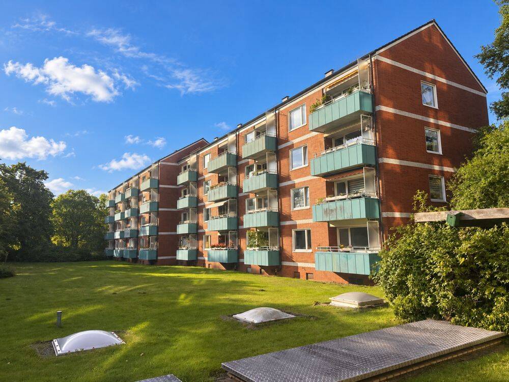 Lichtdurchflutete 2-Zimmer-Wohnung mit Südbalkon in beliebter Lage von Sasel!, 22395 Hamburg (Wandsbek Bergstedt Poppenbüttel Sasel Wohldorf-Ohlstedt)