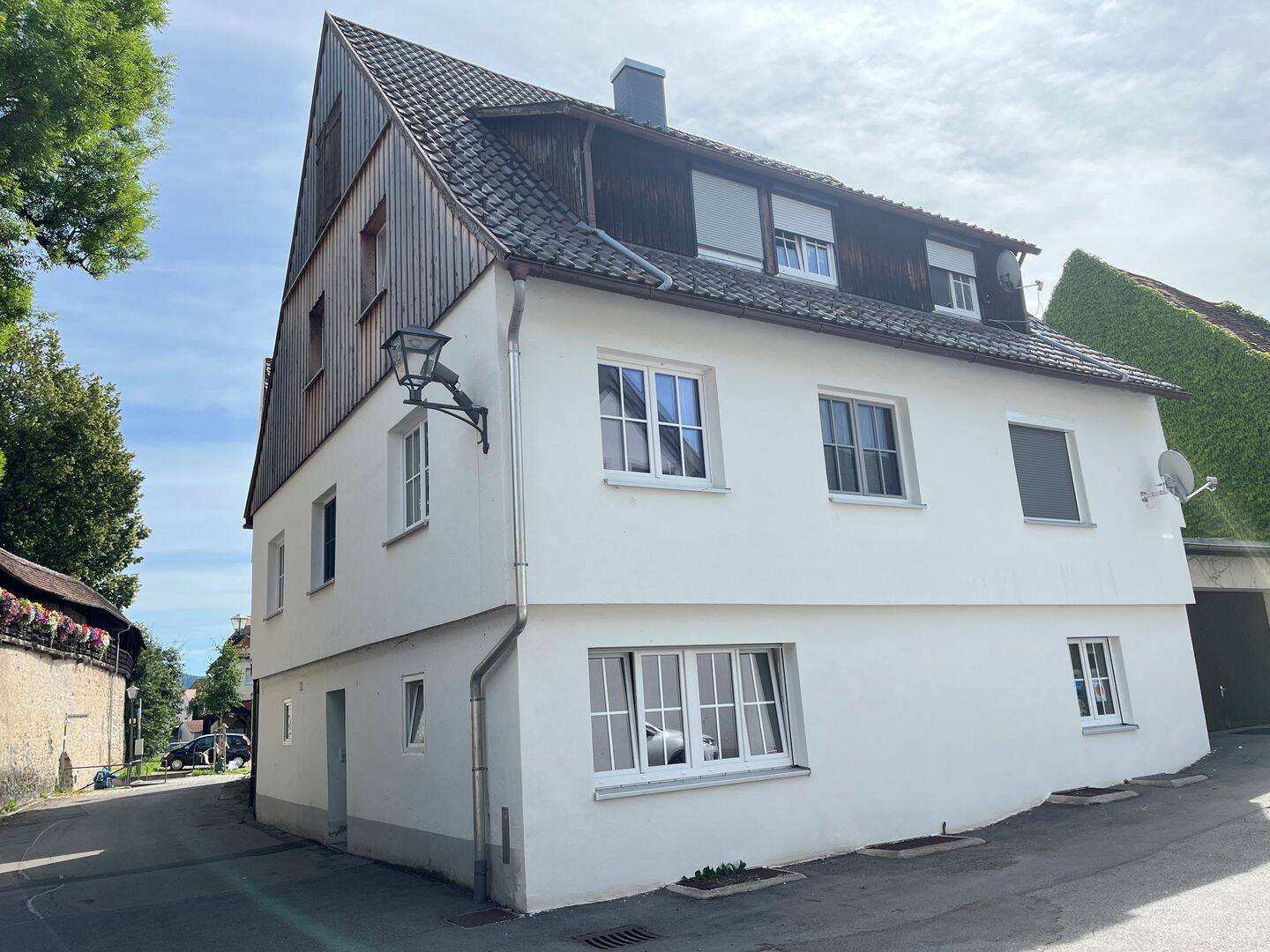 Liebhaberobjekt: Komplett sanierte 3,5 Zi-Whg. im Rokoko/ Klassizismus Stil ohne Balkon, 88316 Isny im Allgäu