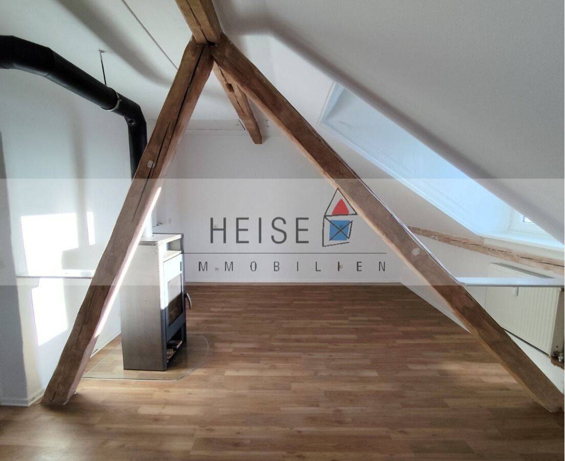 Dachgeschosswohnung in Höxter/Ottbergen zu vermieten, 37671 Höxter