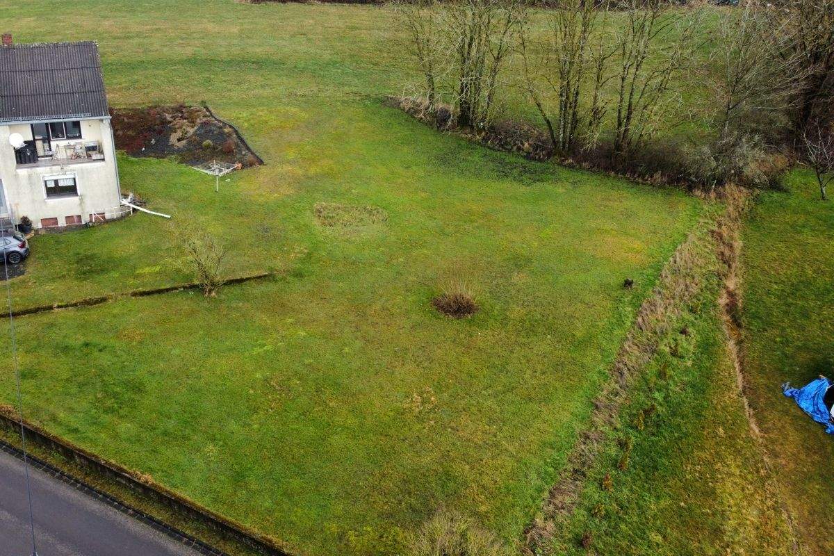 Baugrundstück in Krautscheid – Natur, Ruhe, Zuhause, 54673 Krautscheid