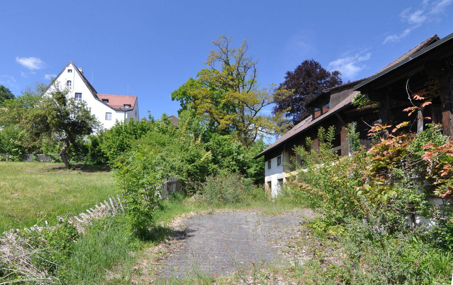 ERSTINSERAT Baugrundstück mit viel Privatsphäre und idyllischer Lage am Schloss Kempfenhausen, SEENÄHE, 82335 Berg