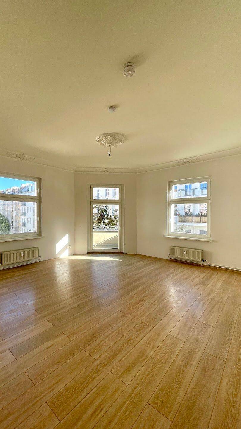 Exklusives Altbaujuwel mit zwei Balkonen in begehrter Berliner Lage – Friedrichshain, 10249 Berlin (Friedrichshain-Kreuzberg Friedrichshain Prenzlauer Berg)