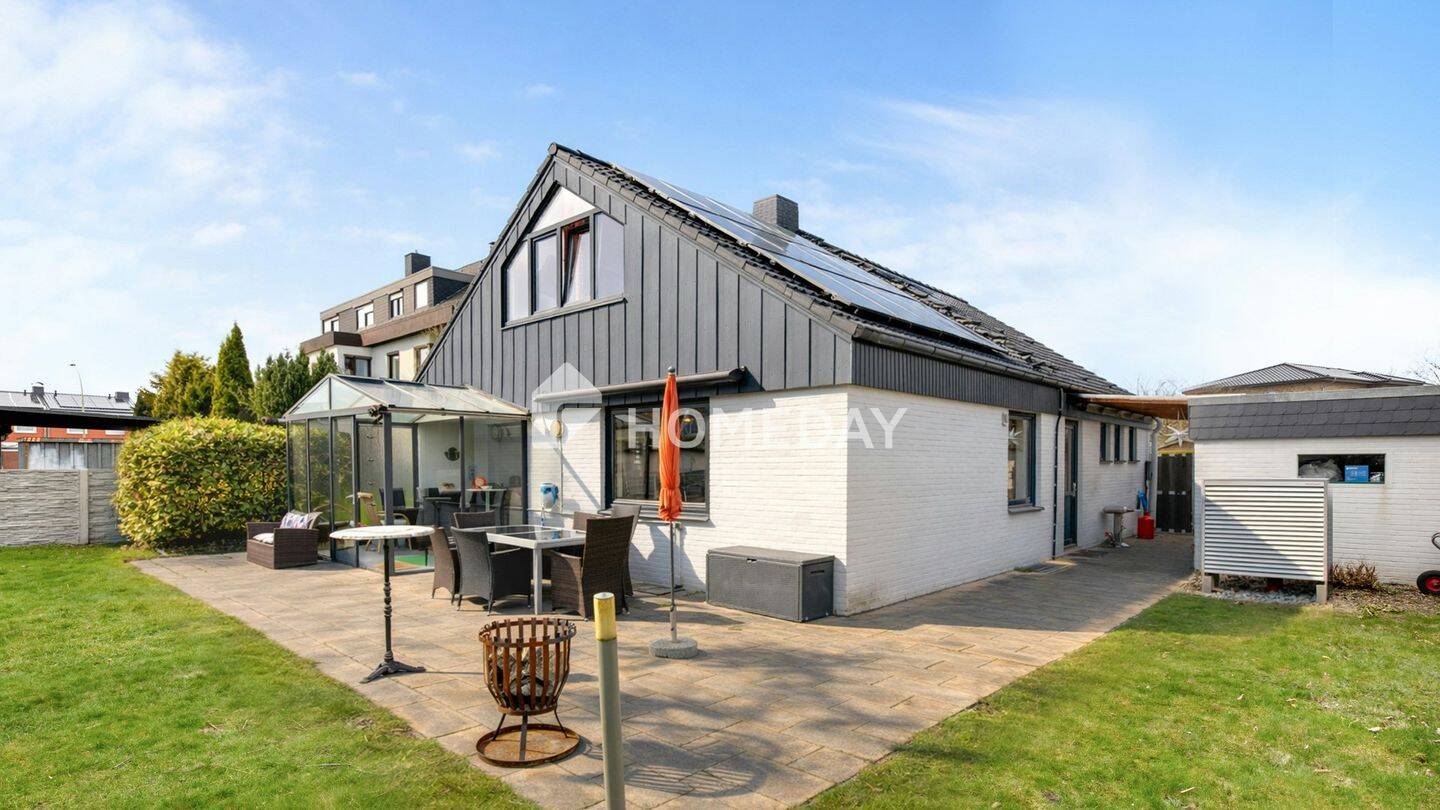 Nachhaltiger Wohntraum mit Wärmepumpe, PV-Anlage, moderner Küche und viel Platz in ruhiger Lage, 27574 Bremerhaven (Geestemünde Schiffdorferdamm Surheide)
