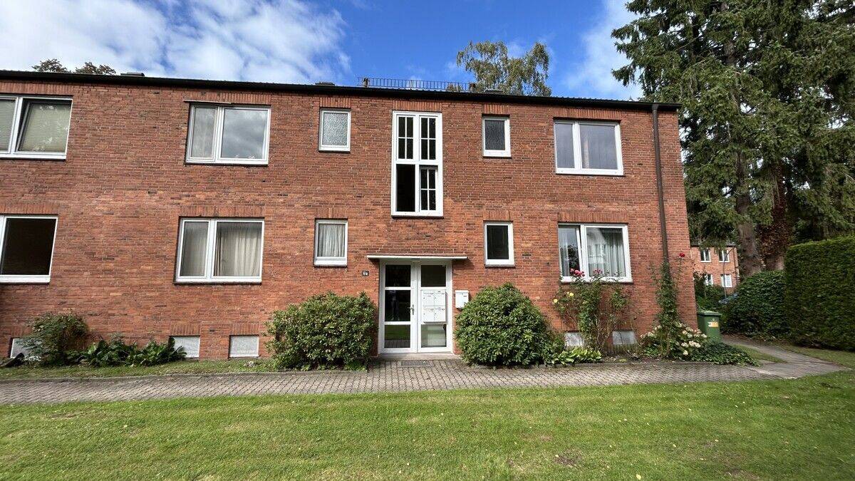 Gepflegte 2-Zimmer-Wohnung in begehrter Lage (5 Min. zur U2), 22529 Hamburg (Hamburg-Nord)