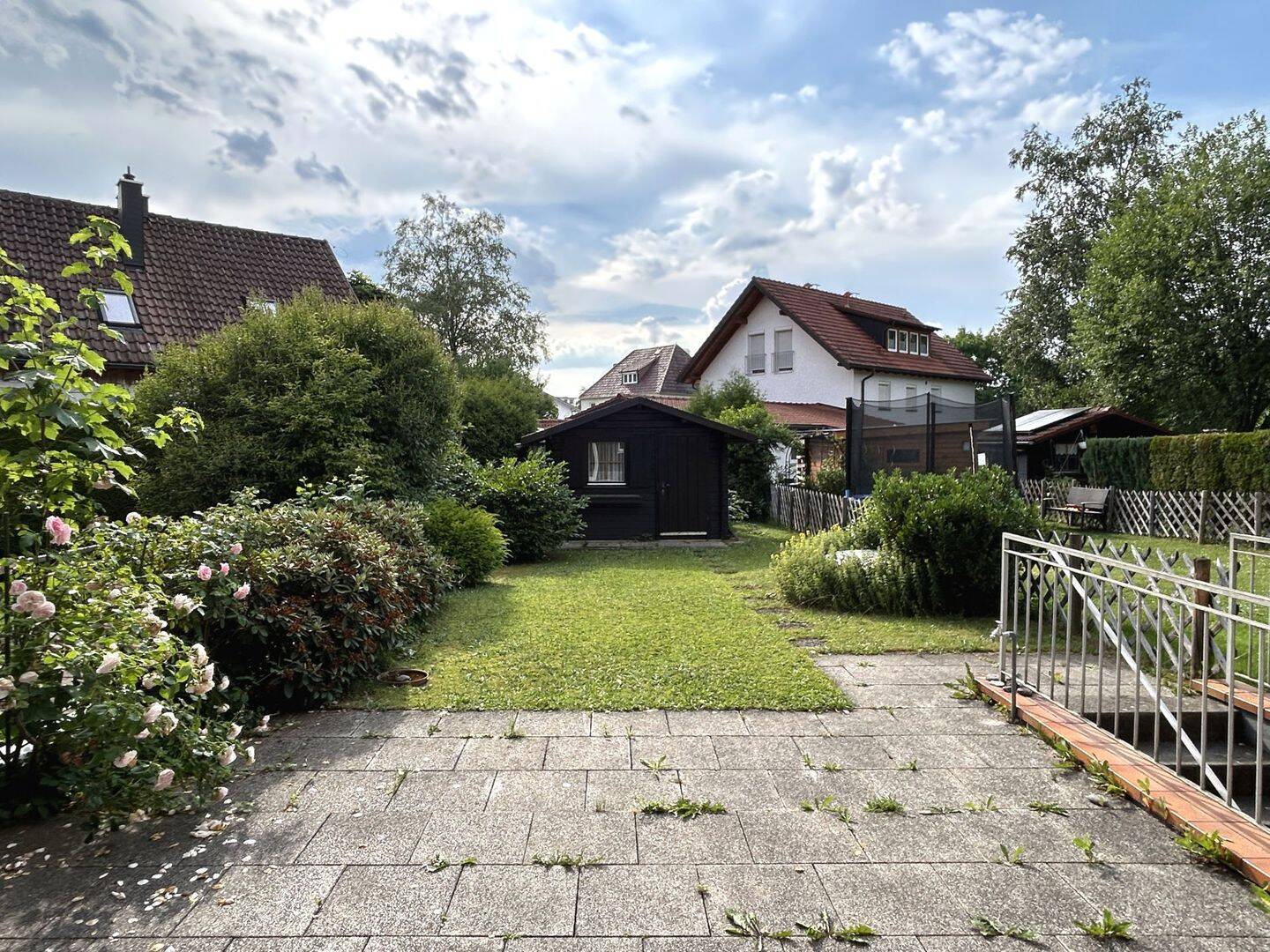 Modernisiertes Reihenmittelhaus mit Garten in ruhiger Wohnlage von Kaufbeuren – Neugablonz, 87600 Kaufbeuren