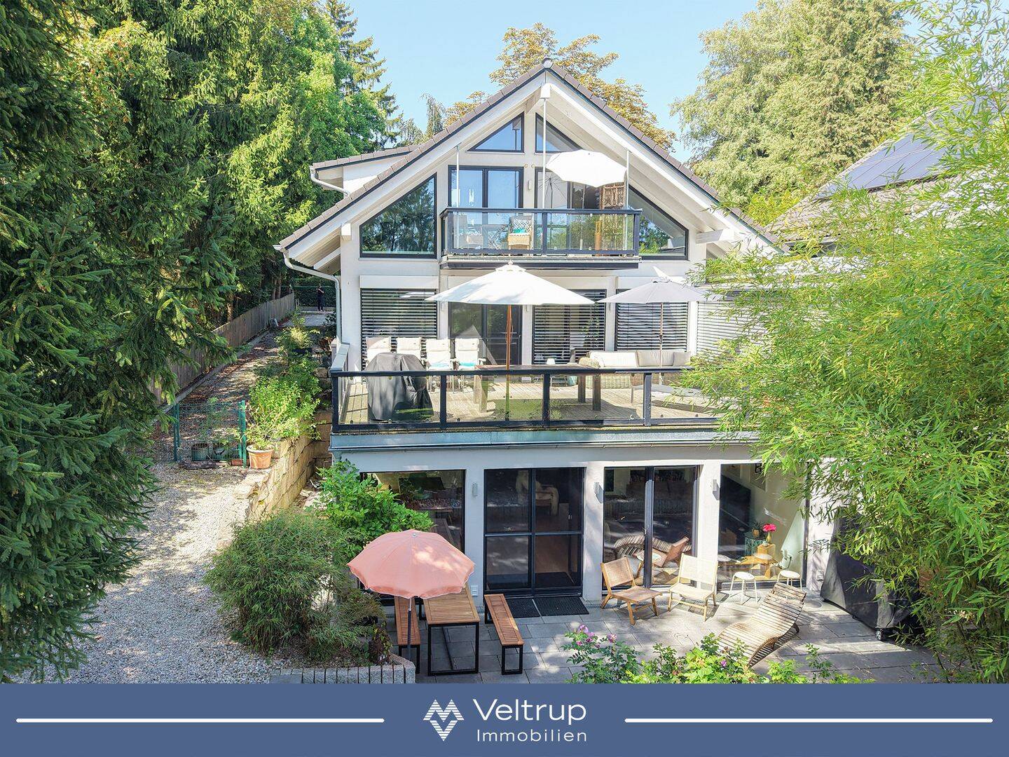DREI EBENEN. EIN BESONDERES KONZEPT. DESIGN UND NATUR IN SEENÄHE, 86919 Utting am Ammersee