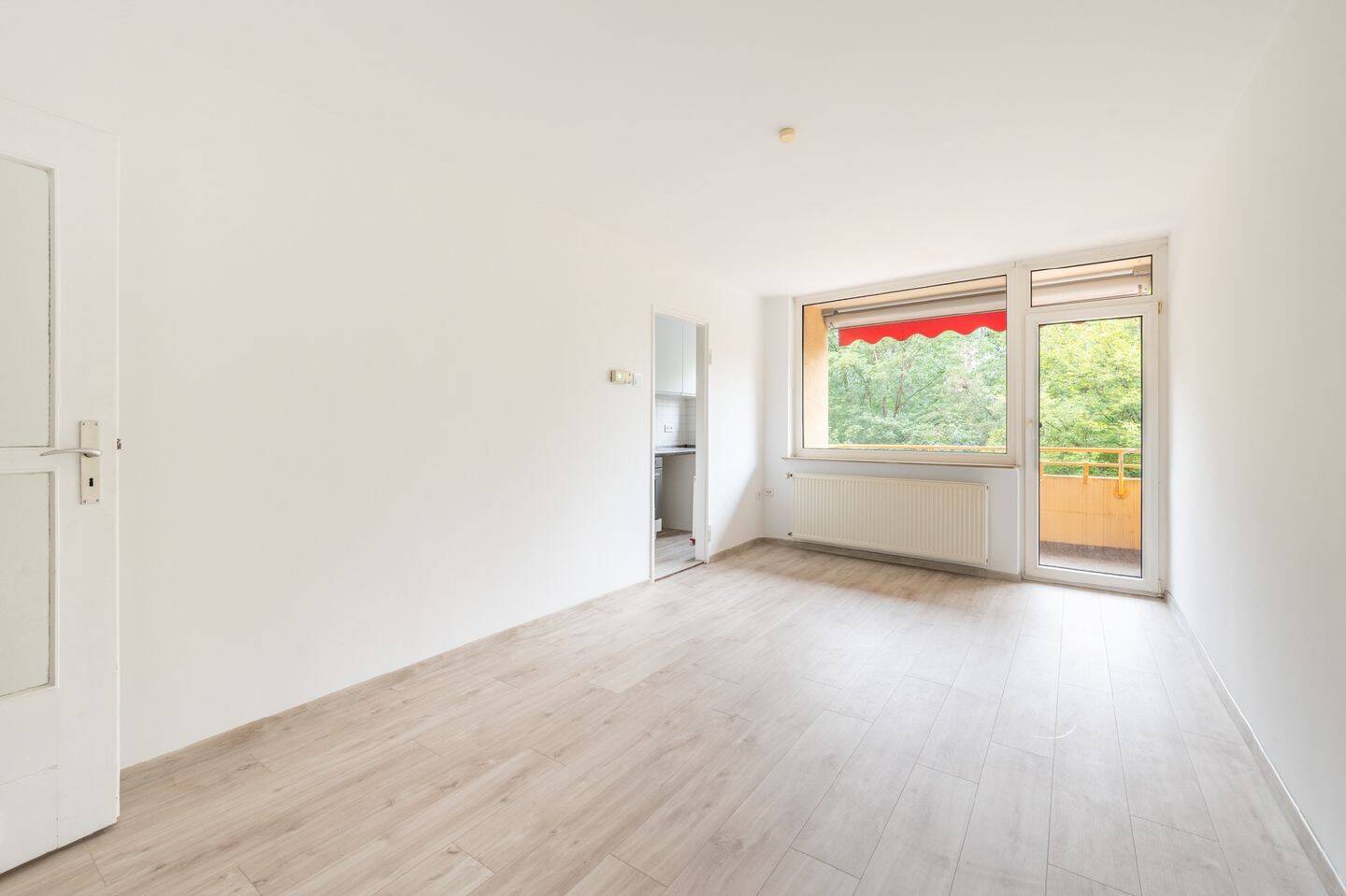 AIGNER – Im Herzen der Au: Charmante 3-Zimmer-Wohnung mit Blick ins Grüne