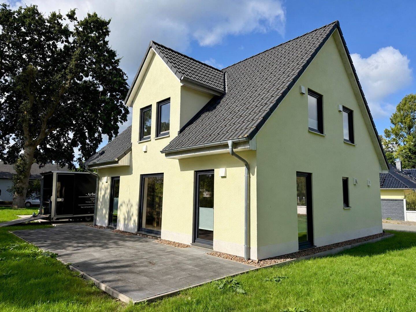 Erstbezug: Modernes Einfamilienhaus auf großzügigem Grundstück in Schiffdorf, 27619 Schiffdorf