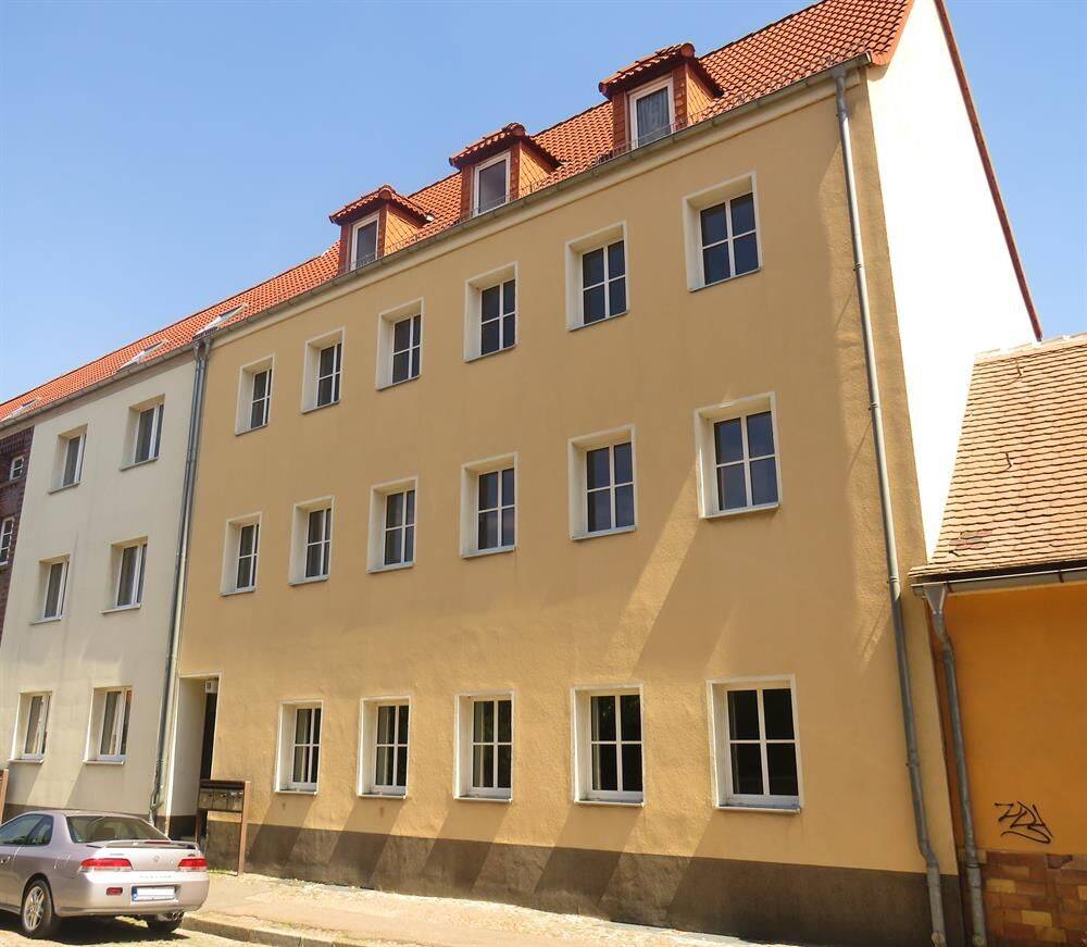 Geräumige 3 Raumwohnung in zentraler Wohnlage, 6749 Bitterfeld-Wolfen