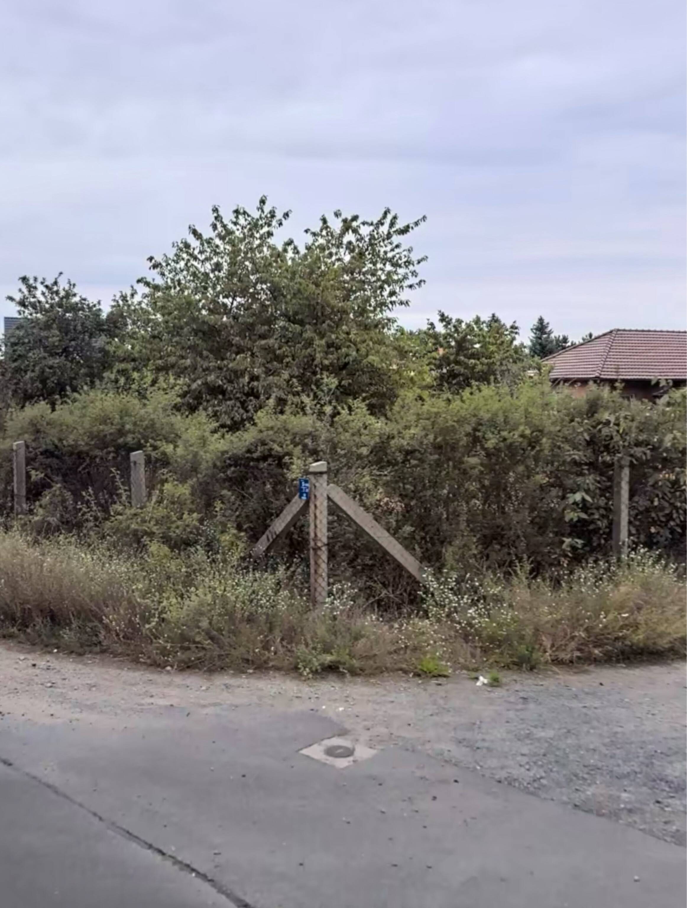 Hälftiger Anteil eines Grundstücks in der Niederlausitz bebaubar gemäß § 34 Baugesetzbuch, 3149 Forst (Lausitz)