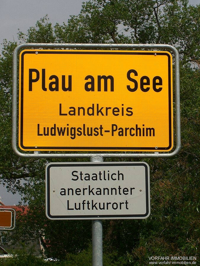 BAUGEBIET IN PLAU AM SEE, OT REPPENTIN 7 Baugrundstücke mit viel  Nebengelass, 19395 Plau am See