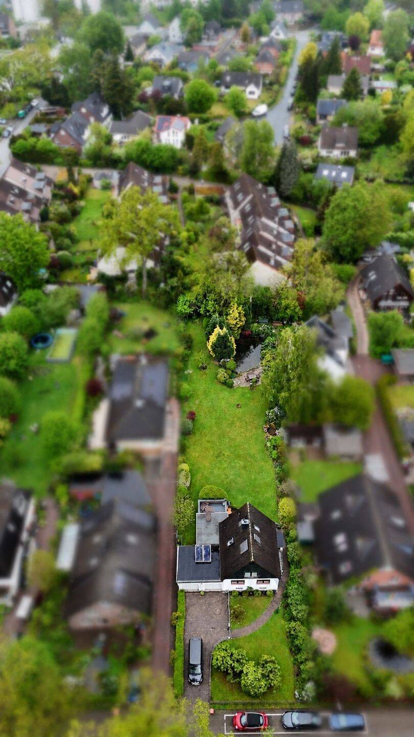 Idyllisches Baugrundstück am Waldrand! Ca. 700 m² in ruhiger Hinterlandbebauung!, 22143 Hamburg (Wandsbek Rahlstedt)