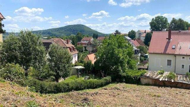 Bauplatz (event. teilbar) mit Weitblick in bester Südlage – bauträgerfrei – erholen Sie sich abseits vom Stadttrubel, 1705 Freital