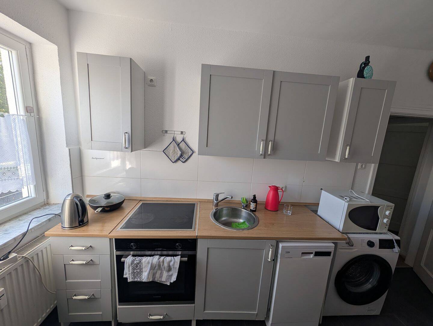 Helle 3-Zimmer-Wohnung in Bremerhaven ab 01.11. zu vermieten – Nachmieter gesucht!, 27568 Bremerhaven (Lehe Mitte Überseehafen)