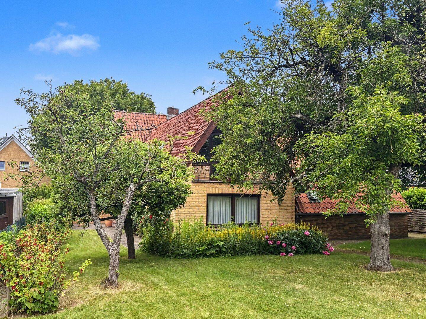 Großzügiges Einfamilienhaus in ruhiger und gesuchter Wohnlage von Reinfeld, 23858 Reinfeld (Holstein)