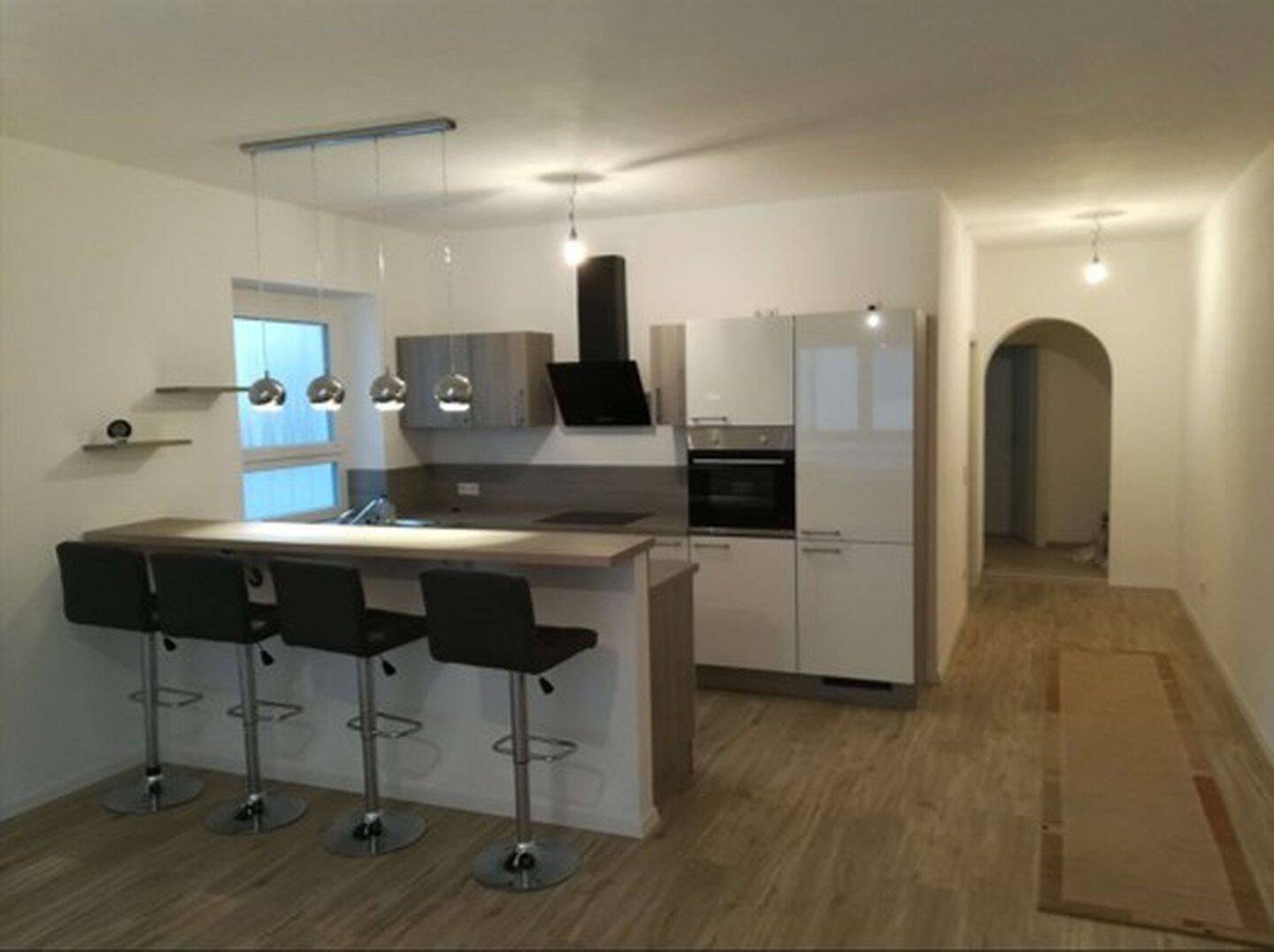 Exklusive 2-Zimmer-EG-Wohnung mit Inselküche, 85139 Wettstetten