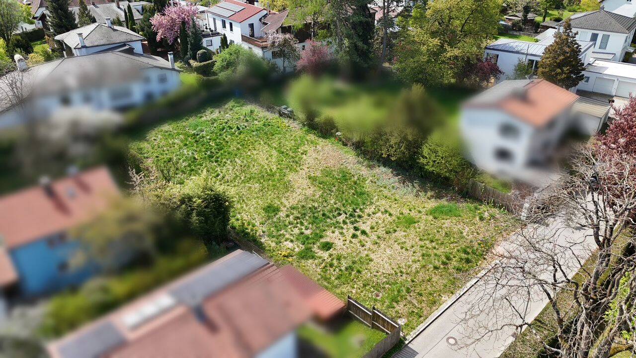 Lage, Licht und Leben! Ruhiges und attraktives Grundstück in gewachsener Wohnsiedlung am Hofberg!, 84036 Landshut