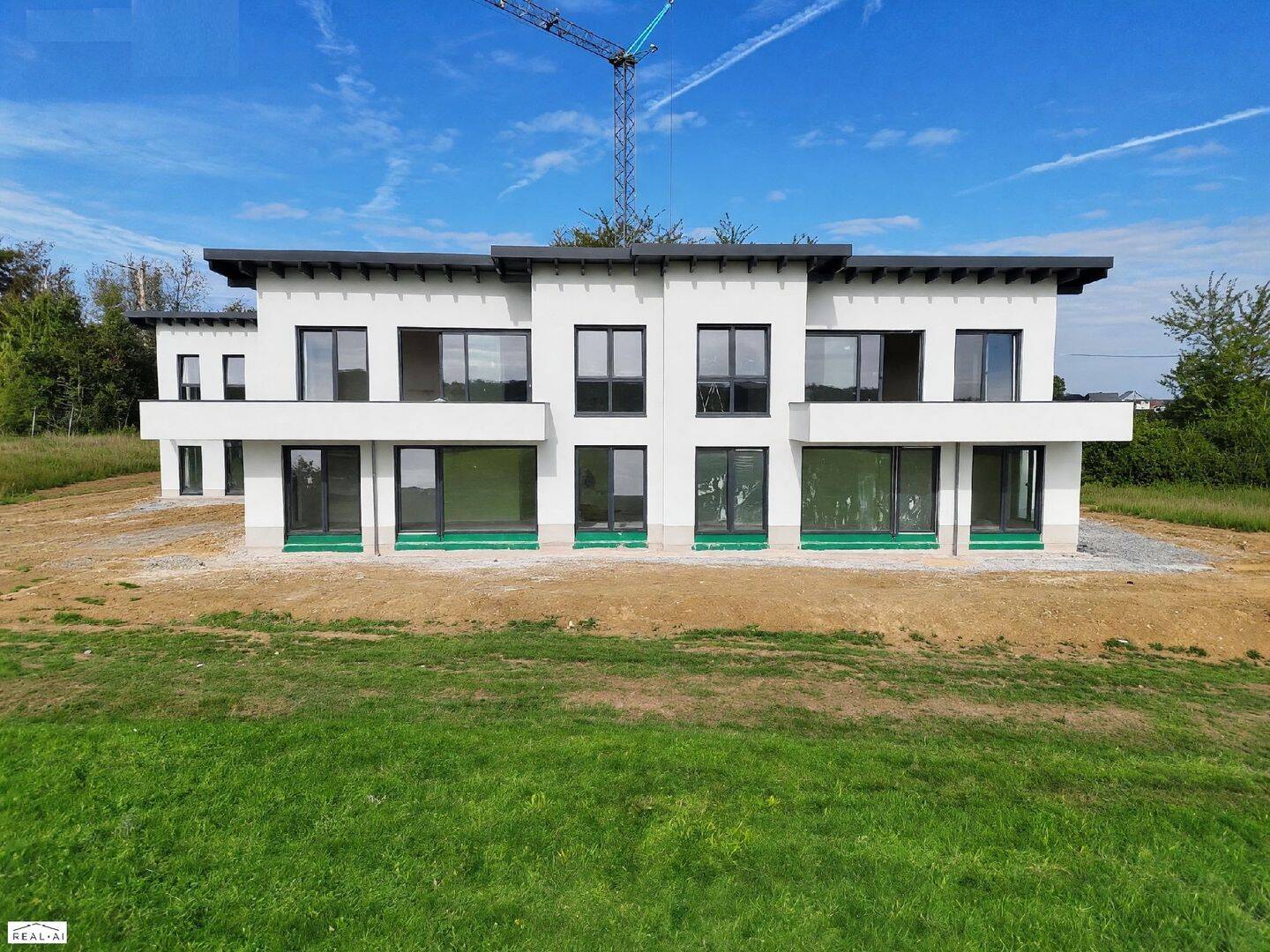 Fast fertig – Luxus Neubauwohnung in herrlicher Rand und Aussichtslage Luftkurort mit Grundstück, 56593 Horhausen (Westerwald)