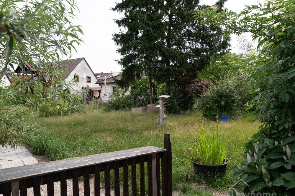 Röttenbach schönes voll erschlossenes Baugrundstück mit seperaten Keller und Garage, 91341 Röttenbach
