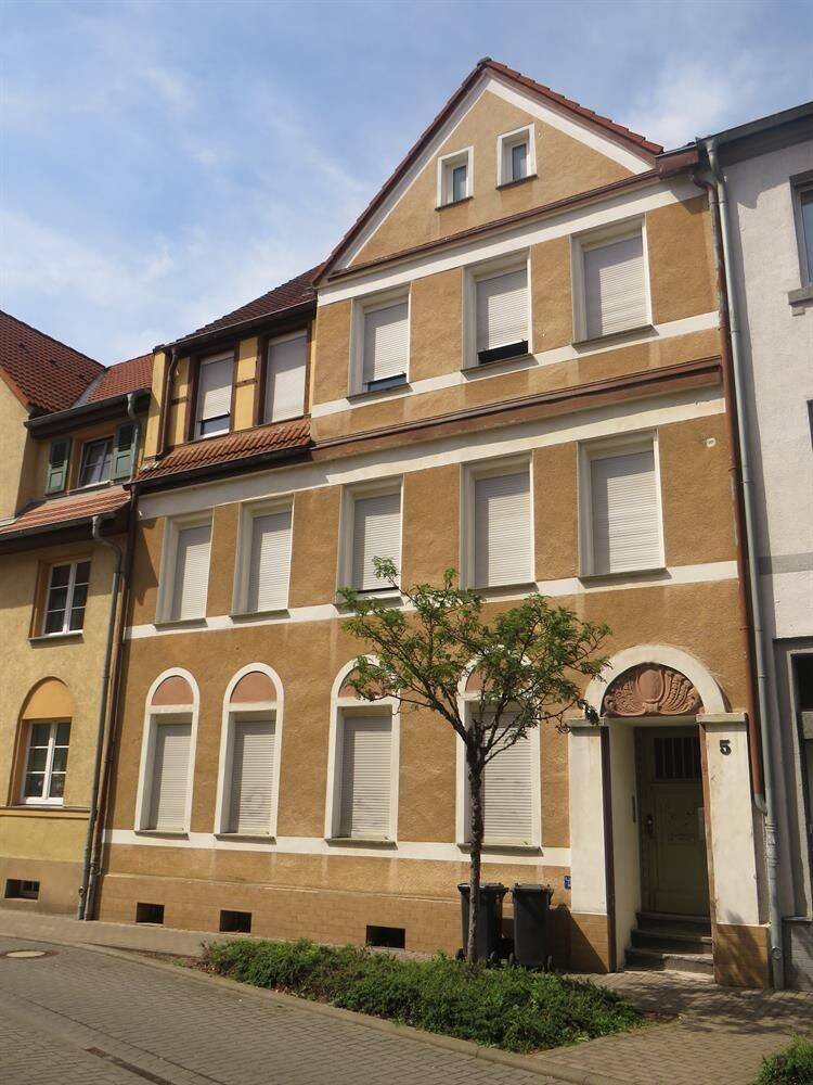 Sanierte Familienwohnung in ruhiger Lage, 6749 Bitterfeld-Wolfen