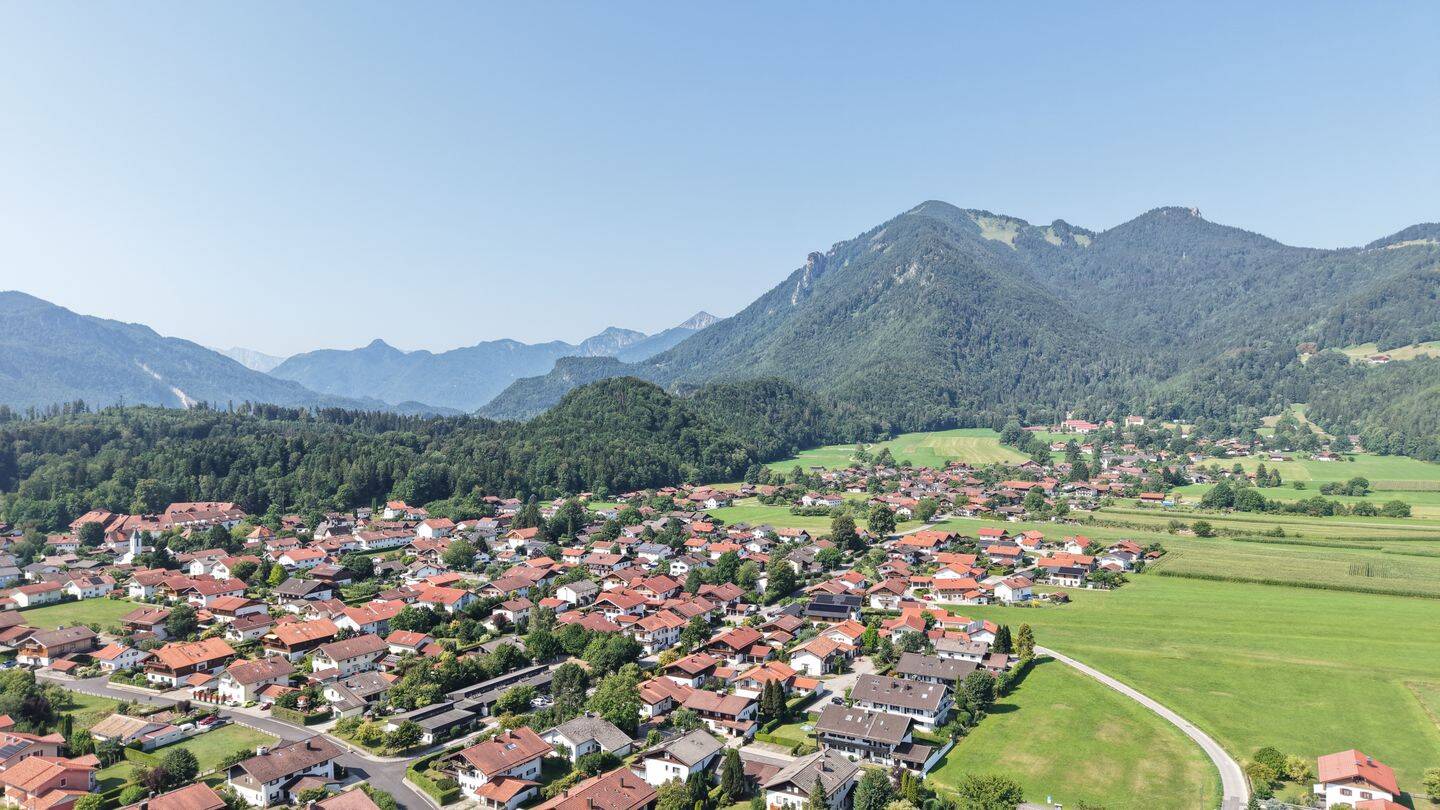 875qm Baugrundstück im Zentrum Marquartsteins im Chiemgau – Idealer Zuschnitt, 83250 Marquartstein