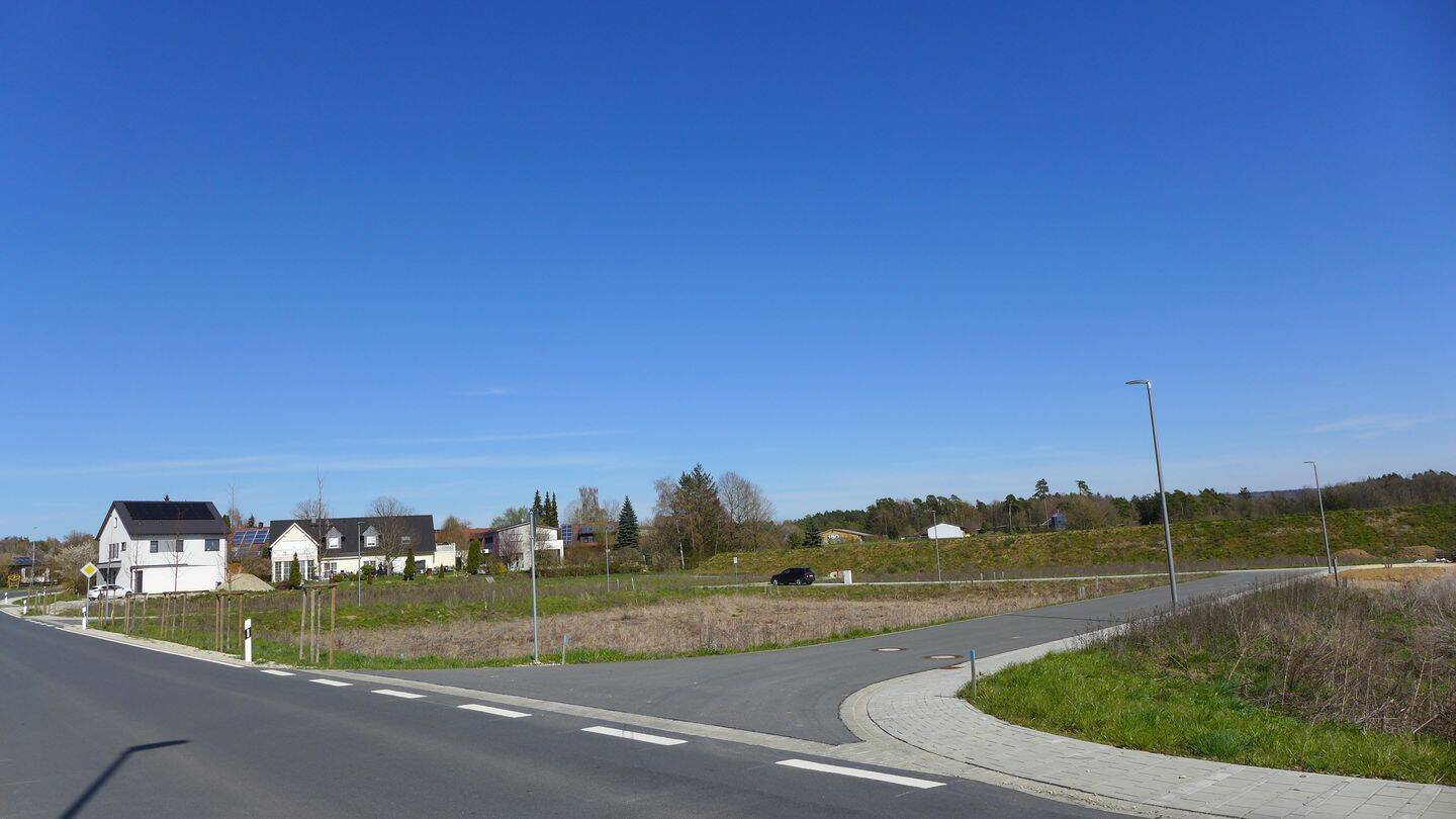 Naturverbundenes Leben – Ruhige, sonnige Baugrundstücke in Krögelstein, 96142 Hollfeld