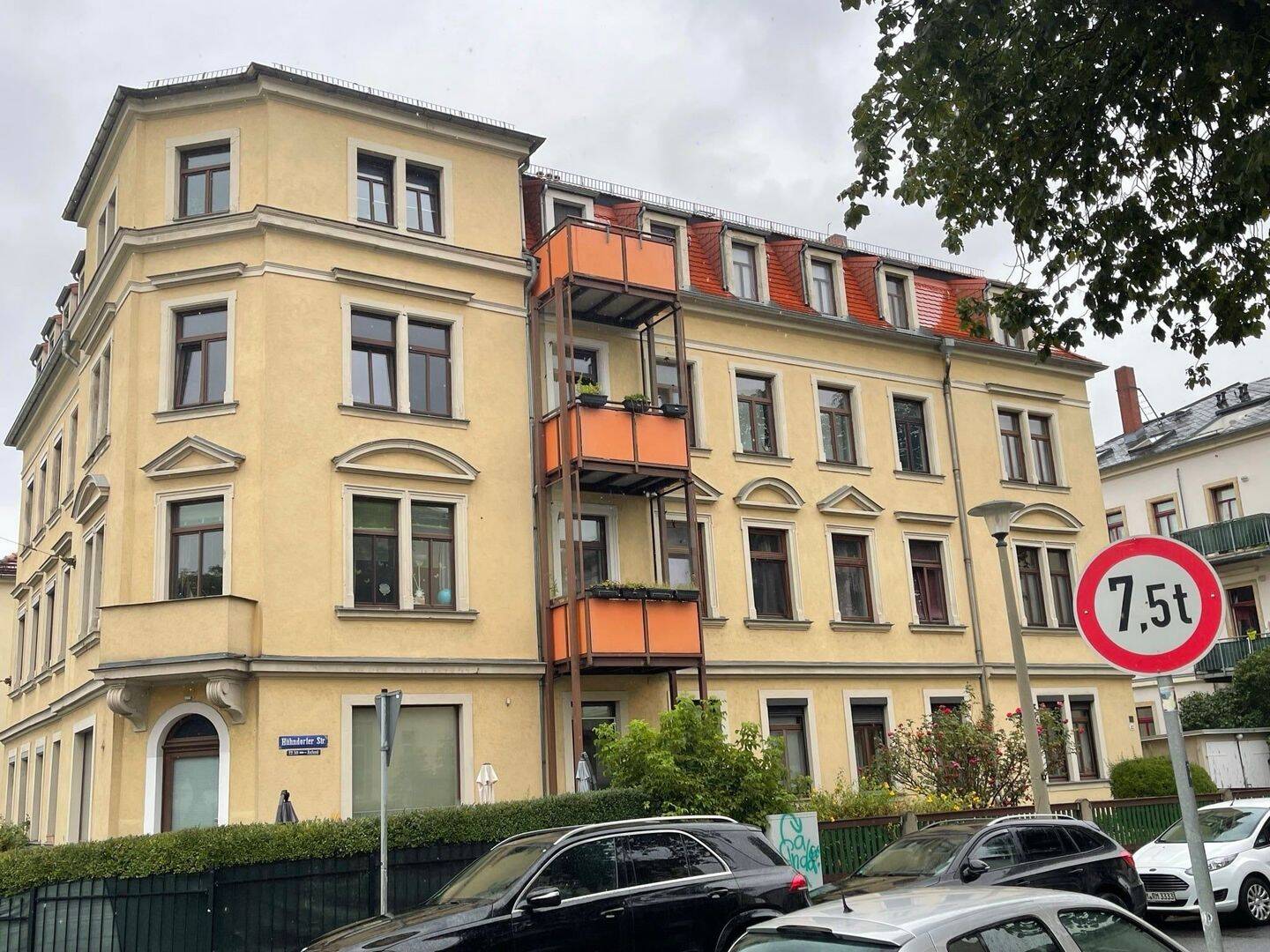 Gemütliche 2-Zimmer-Mansardwohnung mit Südausrichtung in Dresden-Cotta, 1157 Dresden