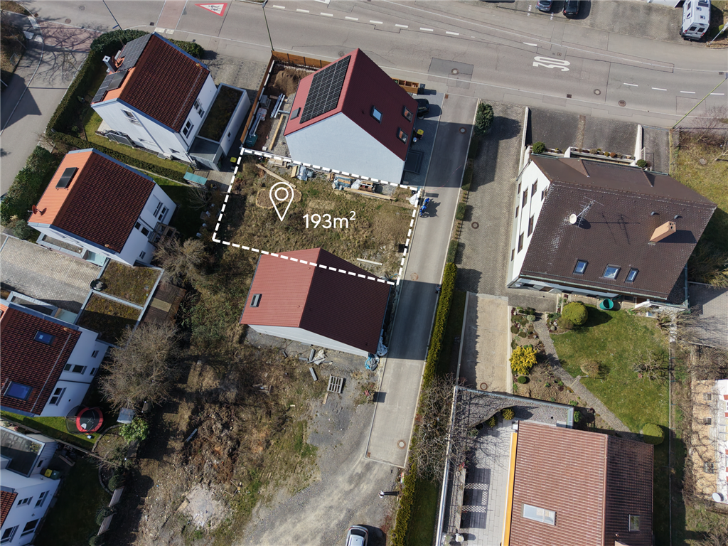 Sonniges Grundstück für DHH in Ditzingen-Heimerdingen, 71254 Ditzingen