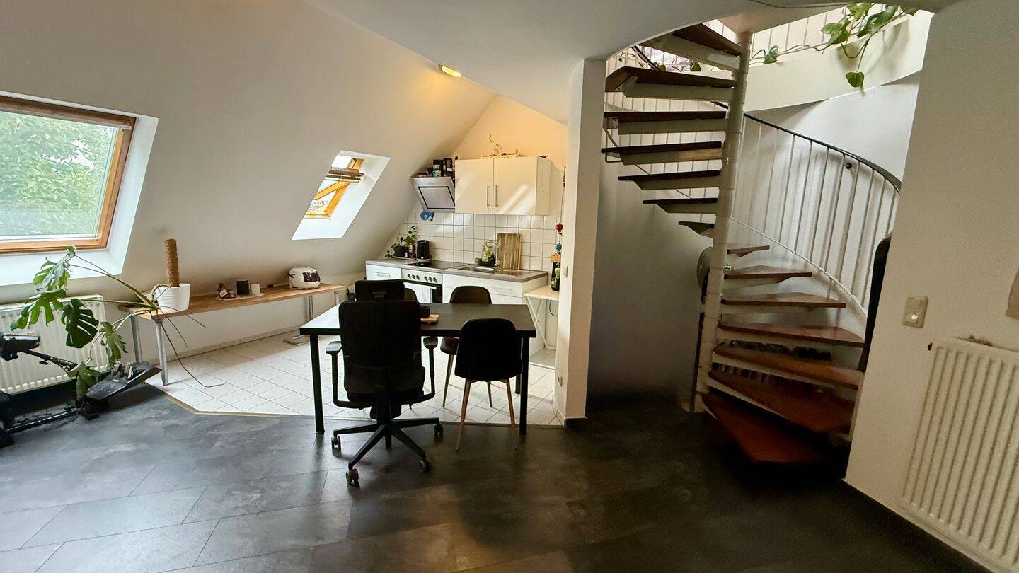 Attraktive Maisonette-Wohnung mit großzügiger Raumaufteilung, 45473 Mülheim an der Ruhr
