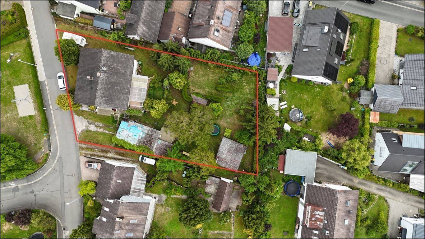 Entwicklungsgrundstück ca. 1.668 m² in Toplage von Neunkirchen a. Brand – Ideal für Neubau oder Nachverdichtung, 91077 Neunkirchen a. Brand