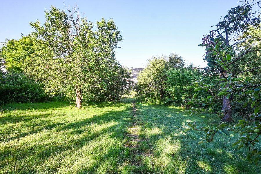 Borchen (Kreis Paderborn): Teilerschlossenes Grundstück in idyllischer Lage!, 33178 Borchen