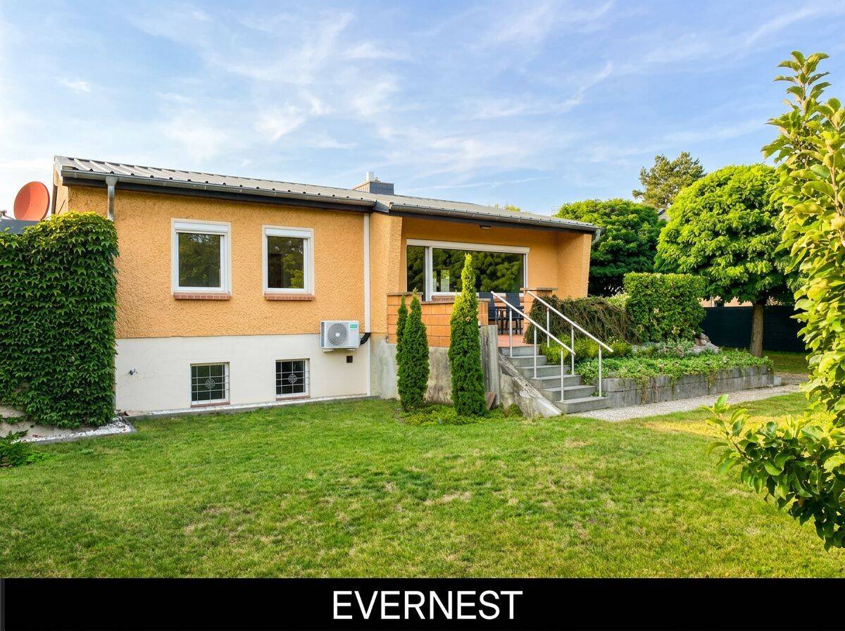 Ein Zuhause mit Möglichkeiten – Einfamilienhaus auf 892 m² Grundstück in Potsdam-Fahrland, 14476 Potsdam
