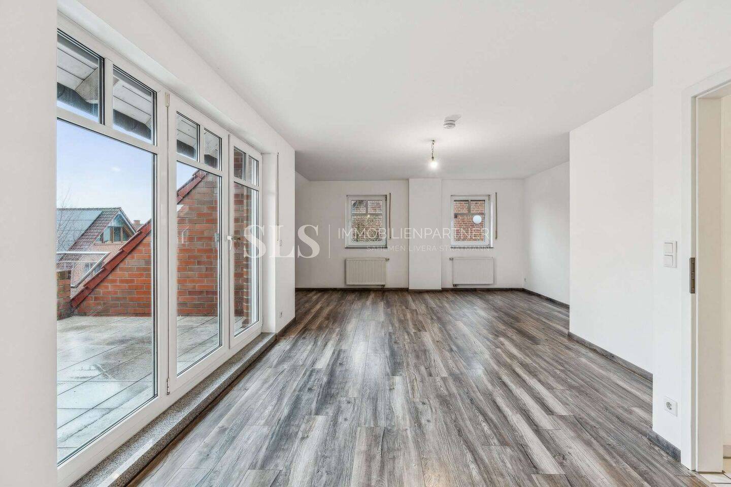Großzügige Maisonette mit eingebetteter Loggia, großezügigem Wohn Essbereich und zwei Bädern, 46348 Raesfeld