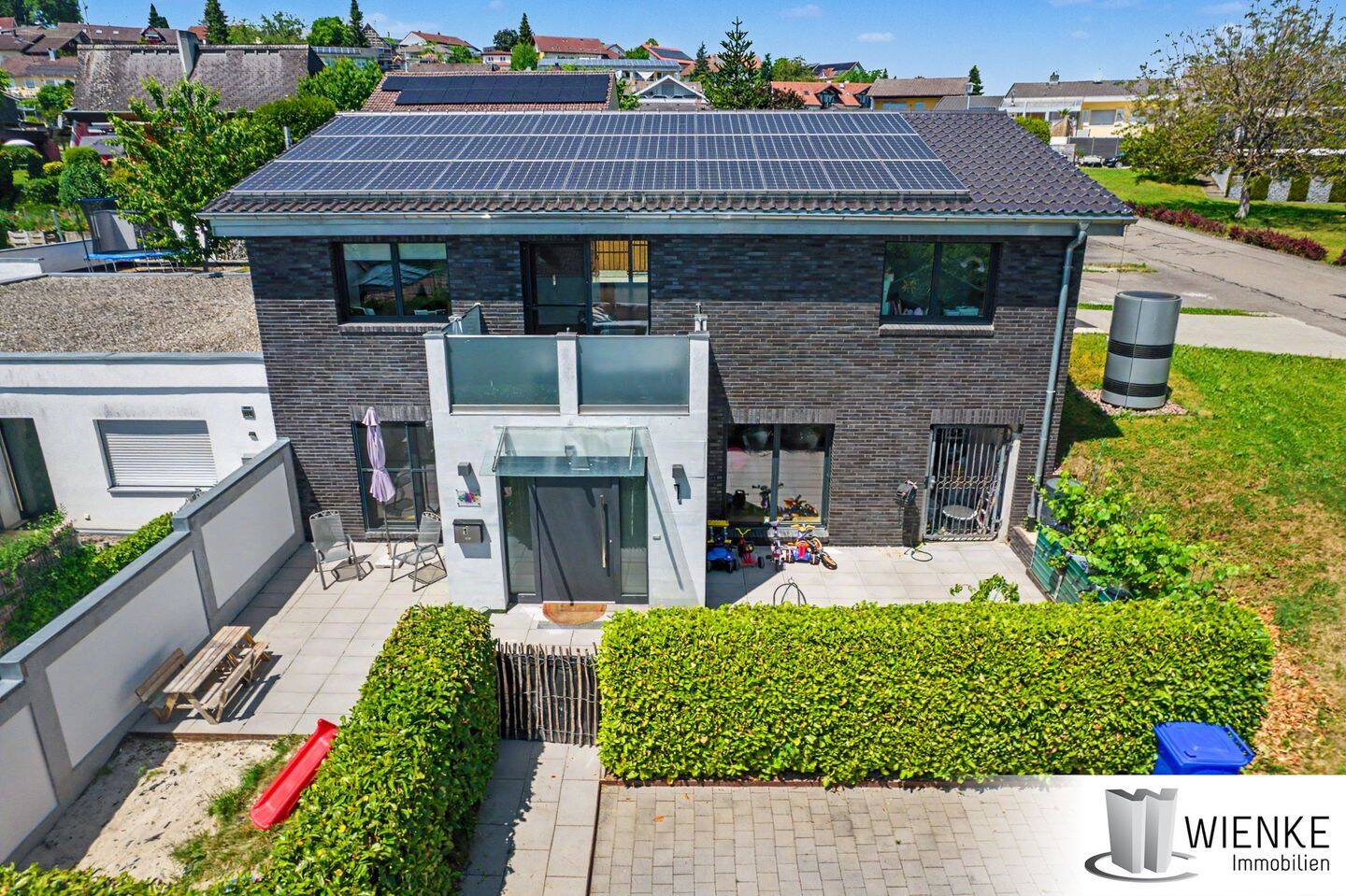 Traumhaus in Lottstetten, Saniert, PV Anlage, ELW, direkt an der Schweizer Grenze, 79807 Lottstetten