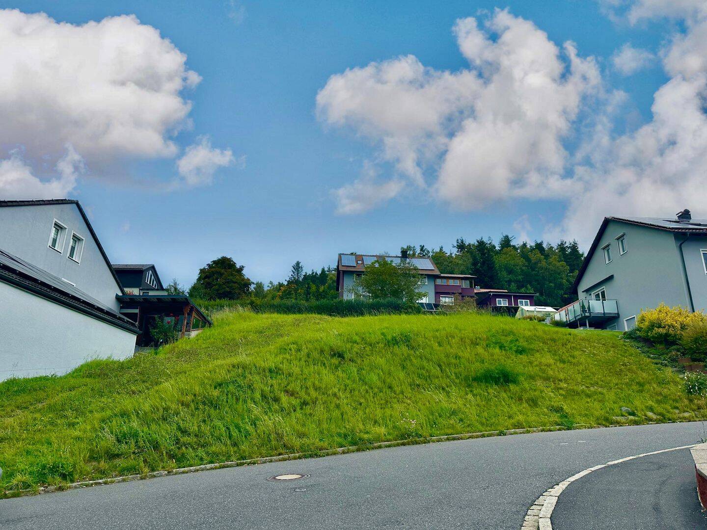 Traumgrundstück mit 787 m² – voll erschlossen und nur 60 €/m² in familiärer Wohnlage Flossenbürg´s, 92696 Flossenbürg