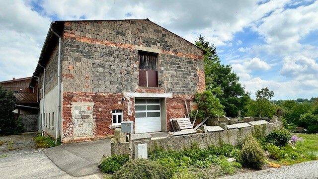 Werkstatt und Wohnen – mit Ausbaupotential sucht neuen Eigentümer, 8468 Reichenbach im Vogtland