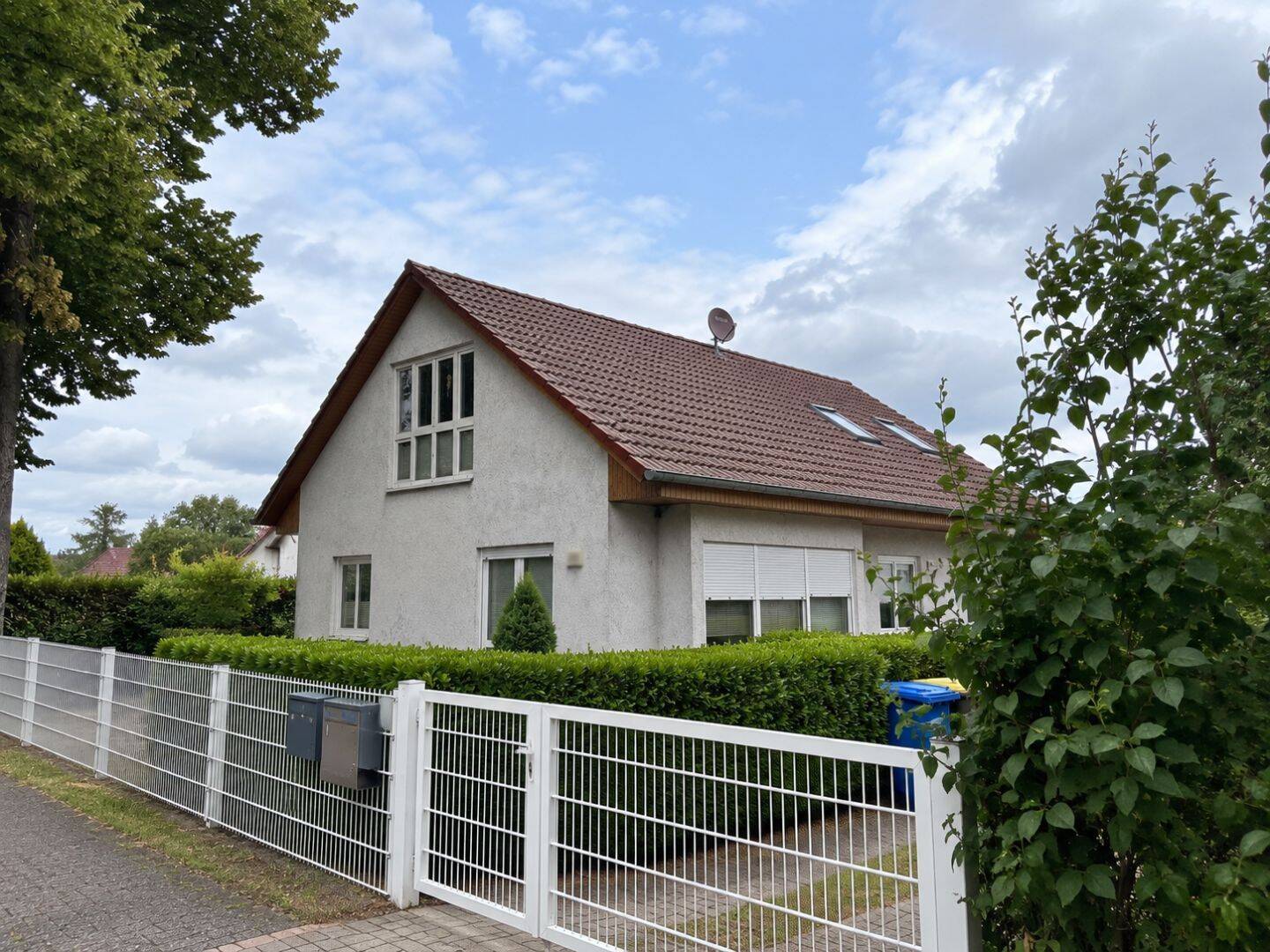Top Angebot: Pflegeleichtes Grundstück mit charmantem Haus für die kleine Familie in Schönow, 16321 Bernau bei Berlin