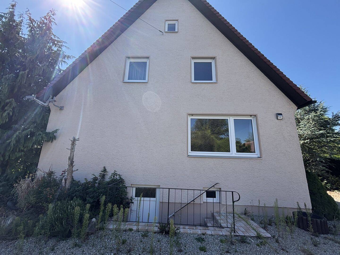 Saniertes Doppelhaus mit Wärmepumpe im neuwertigen Zustand! Zum fairen Preis!, 86836 Untermeitingen
