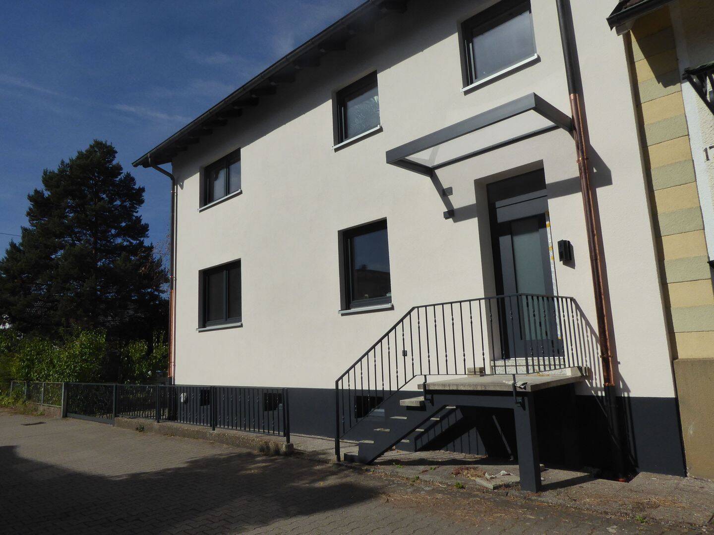 Kernsaniertes Haus mit Neubaucharakter, 76571 Gaggenau
