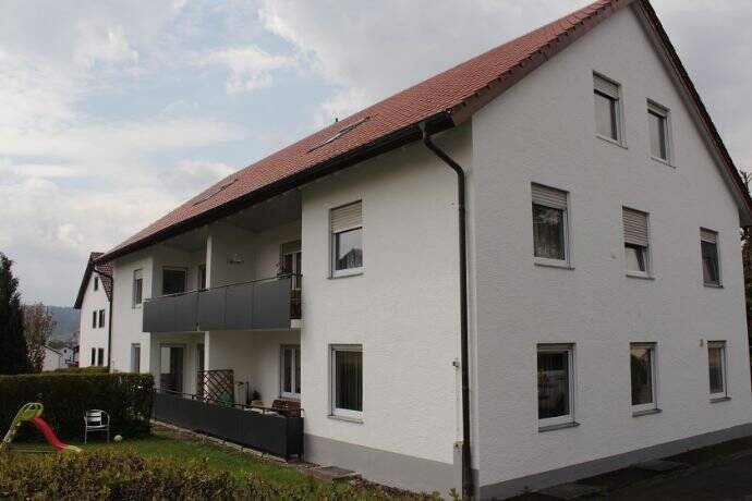 Oberrot – 3,5-Zi.-DG-Whg., ca. 75 m², EBK, 74420 Oberrot